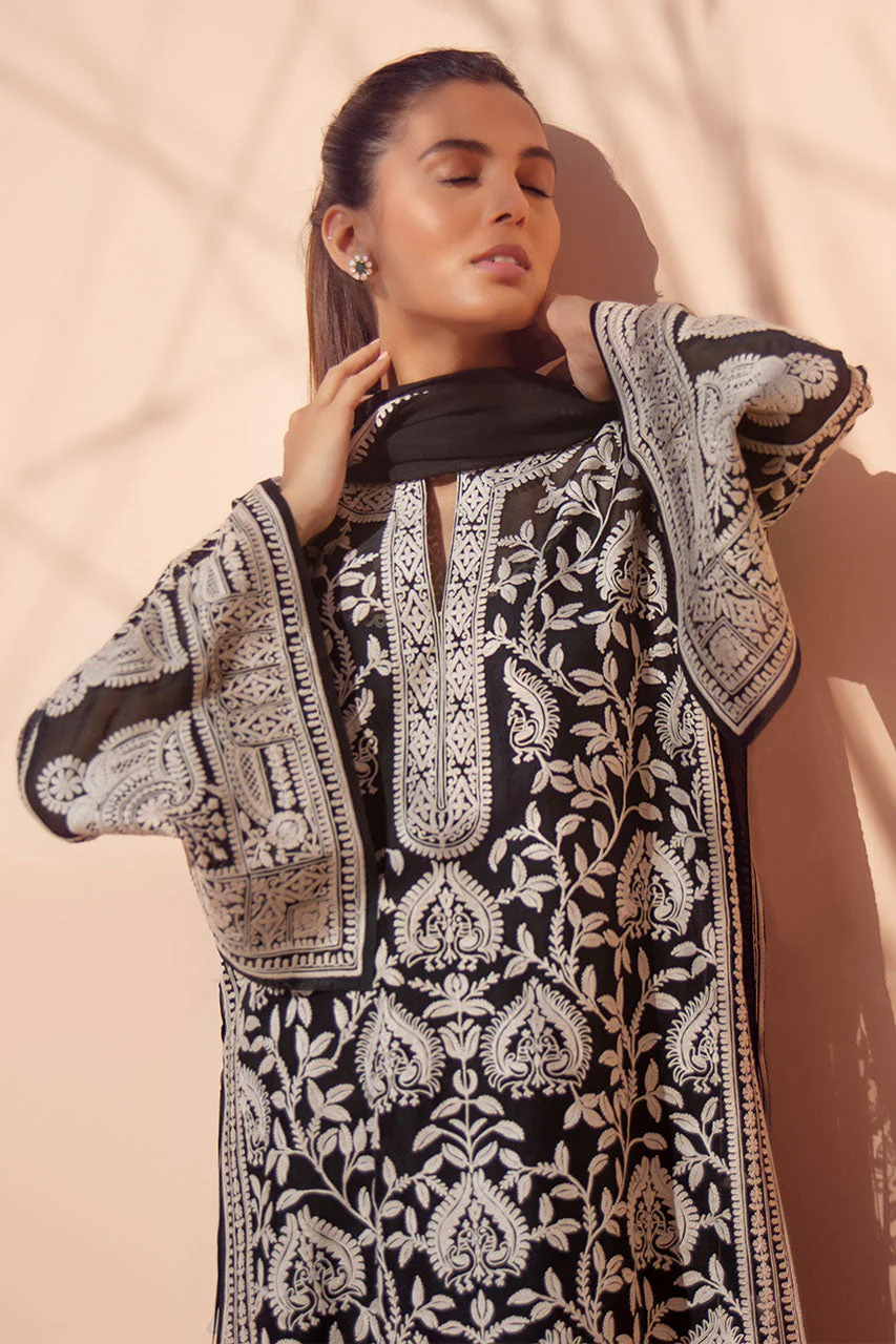 Adina (A) - Image 4