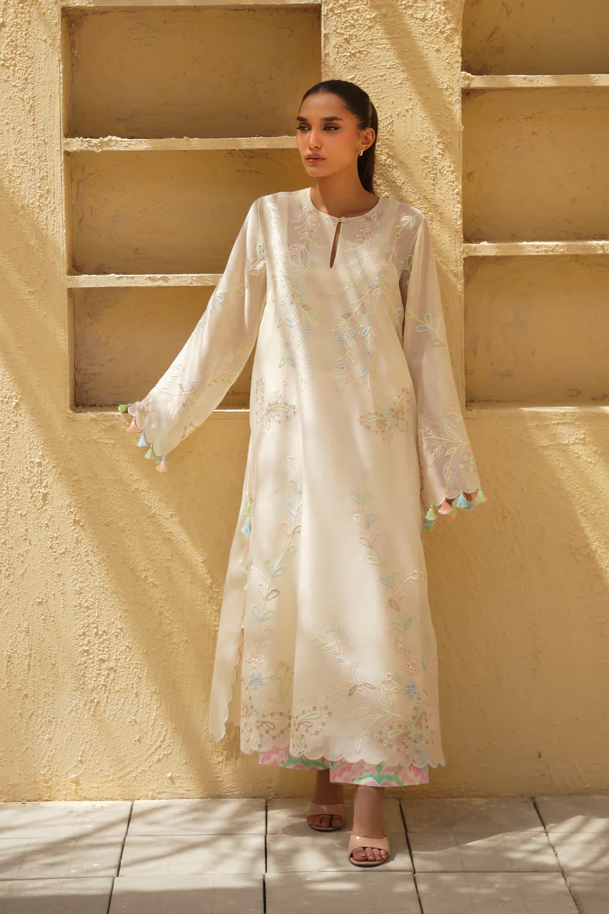 Amil - Image 4