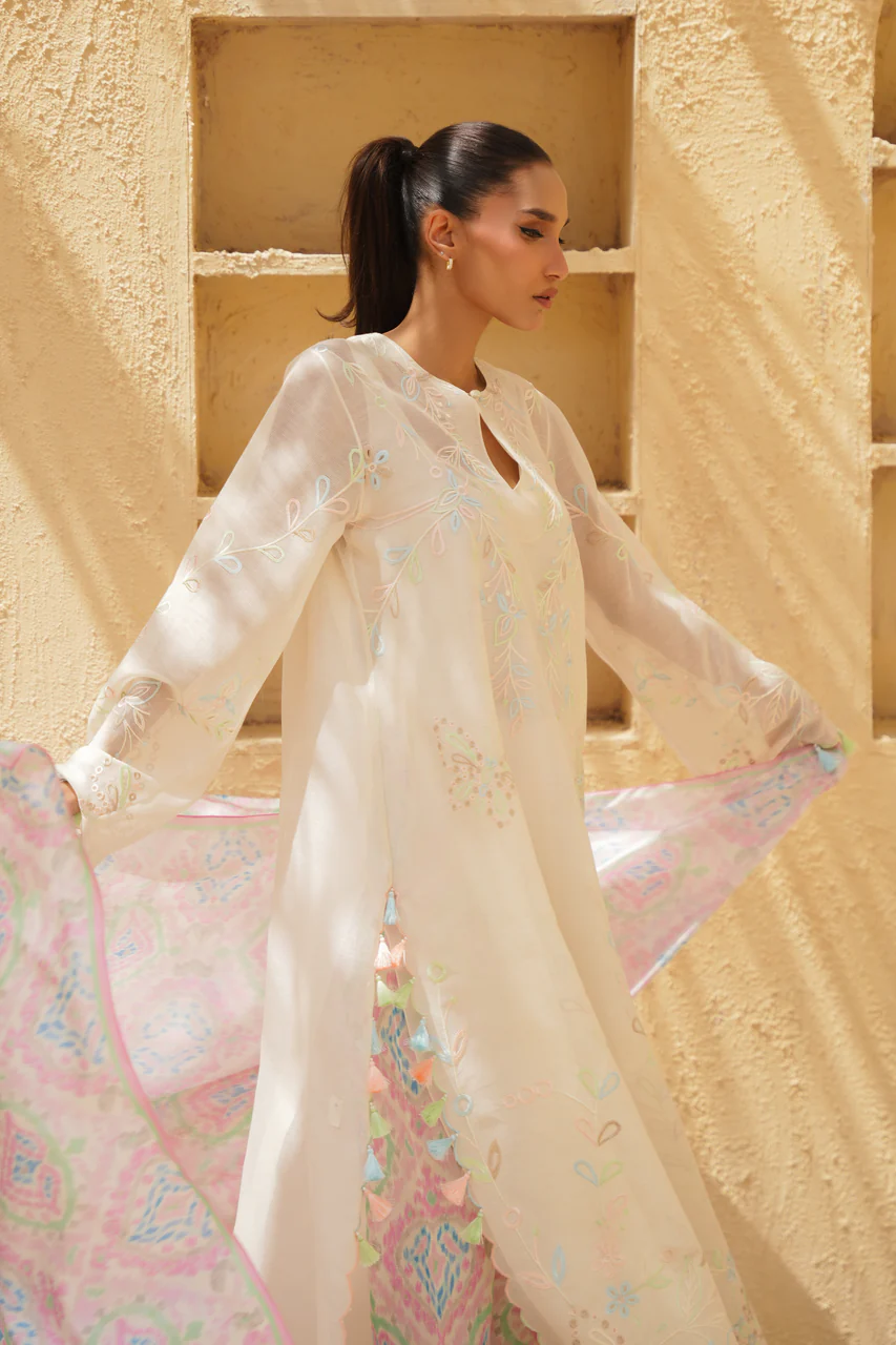 Amil - Image 6