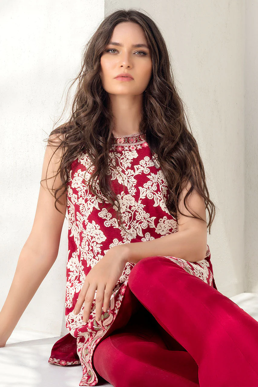 Embroidered Vermillion Coloured Khaddi Corduroy Kurta - Image 6