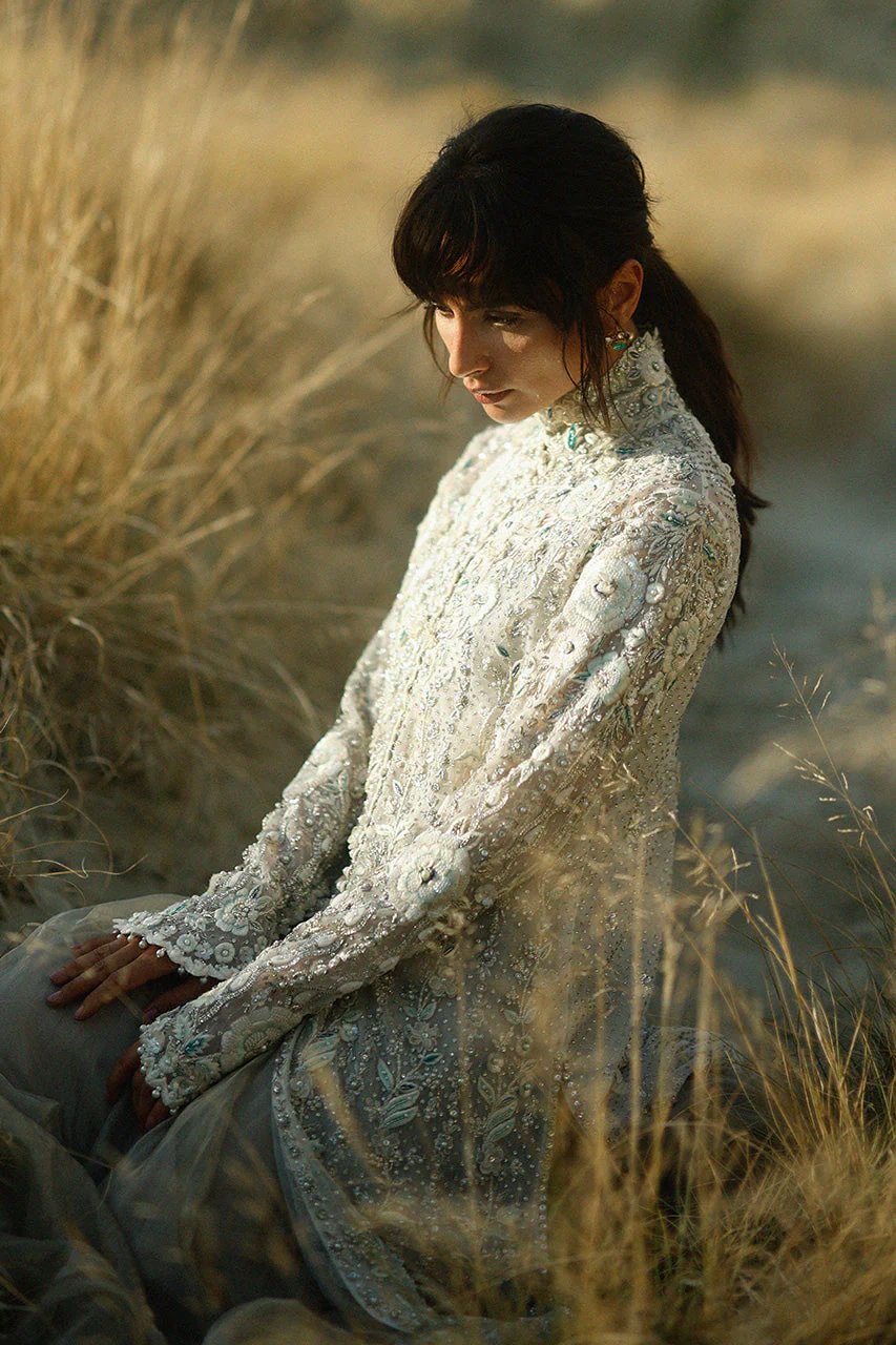 Ezra - Image 6