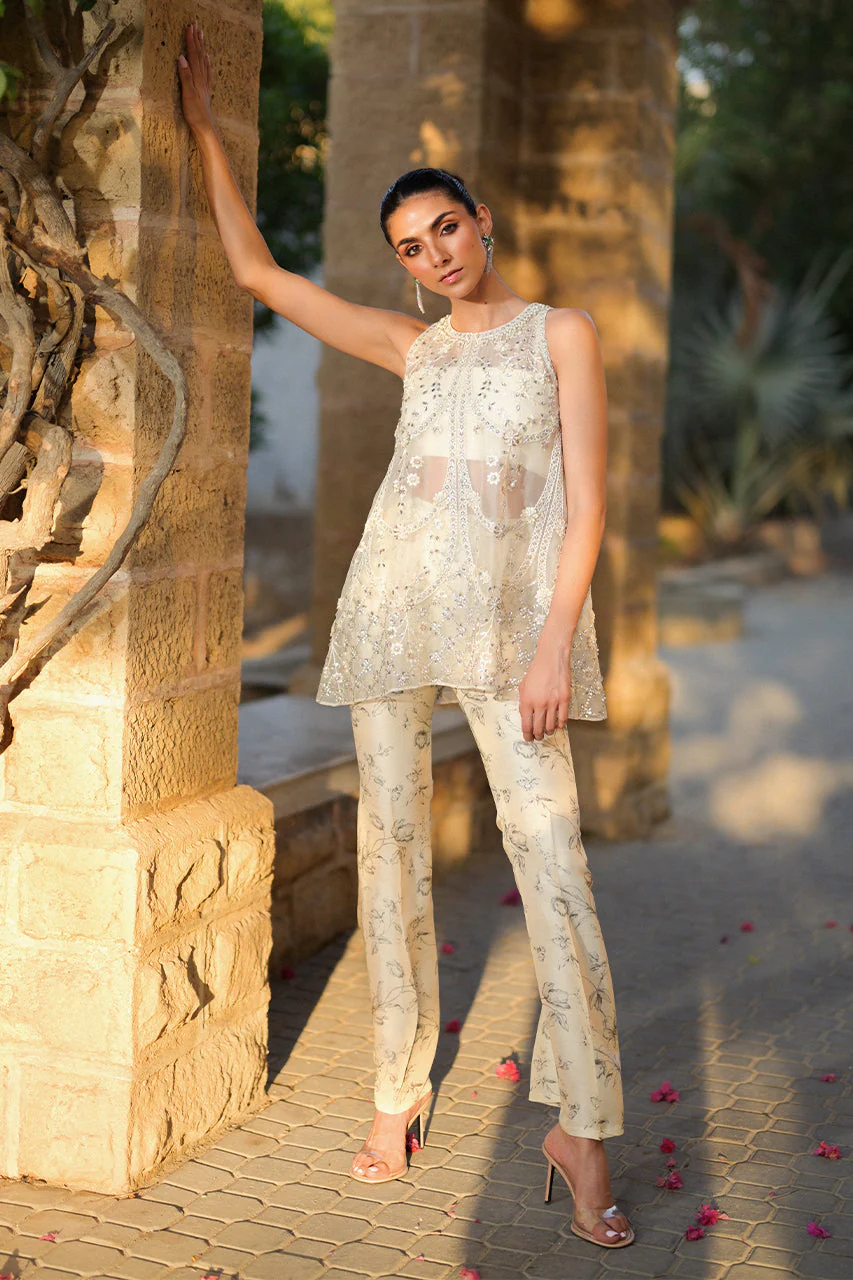 Isra - Image 3