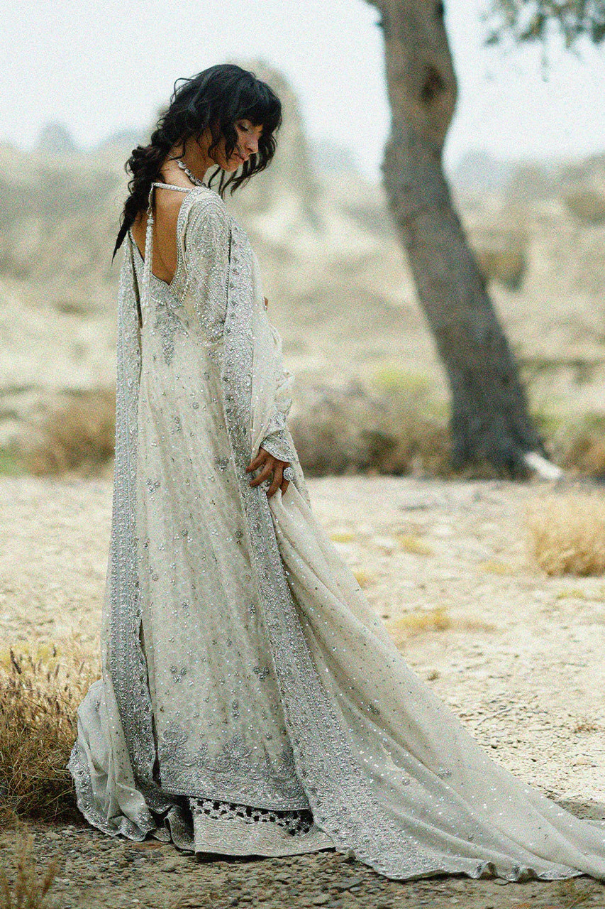 Izzah - Image 2