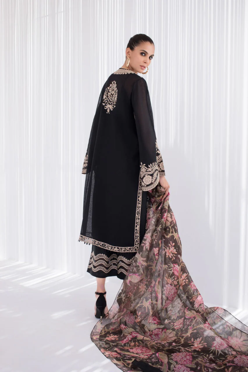 Khaddi Corduroy Embroidered Kurta - Image 6