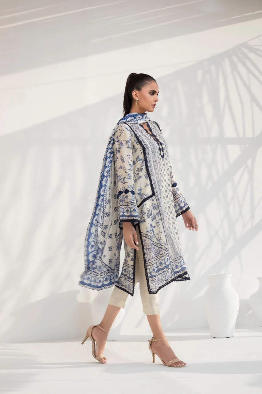 Khaddi Silk Kurta And Trouser With Dupatta - Image 3