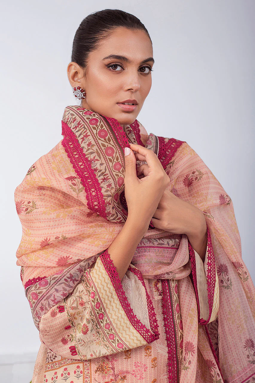Laraib - Image 3
