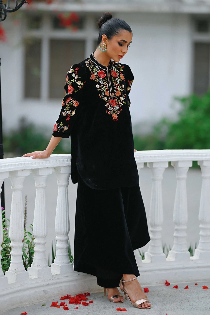 Meena - Image 8