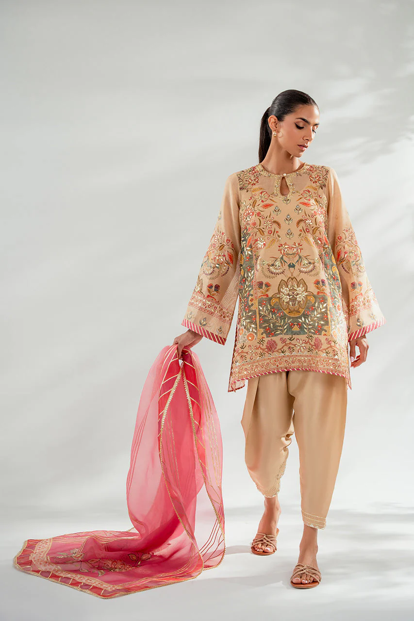 Raya (C) - Image 5