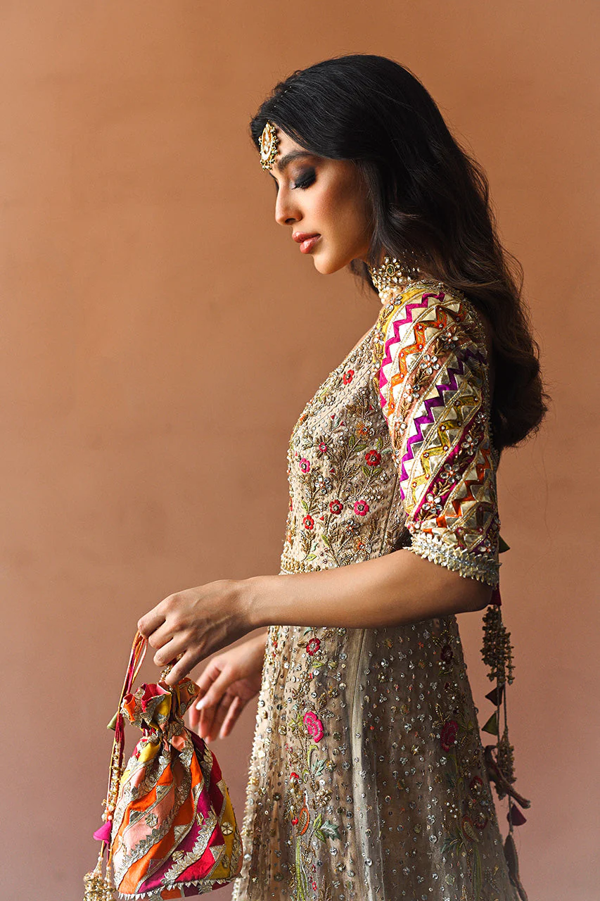 Reva - Image 4