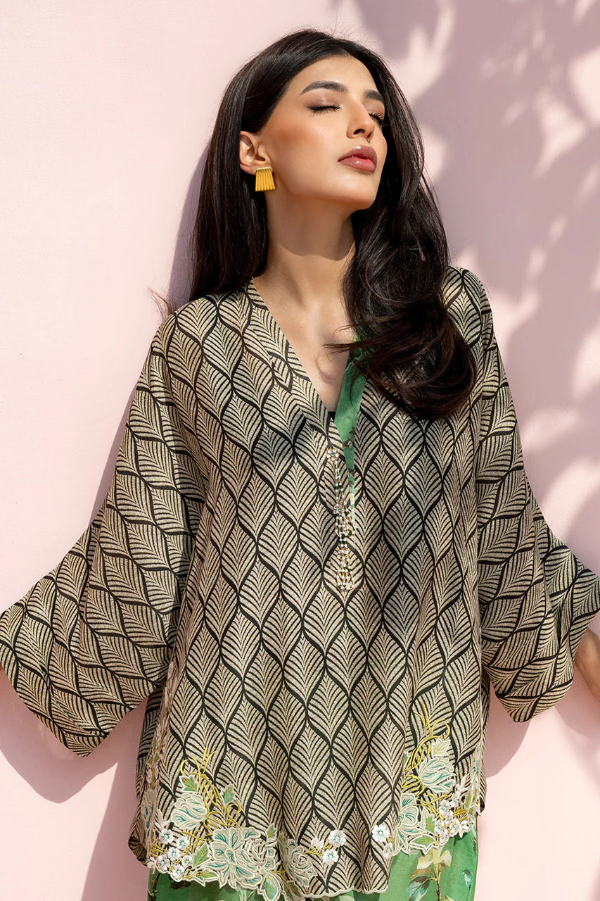 Sharis - Image 7
