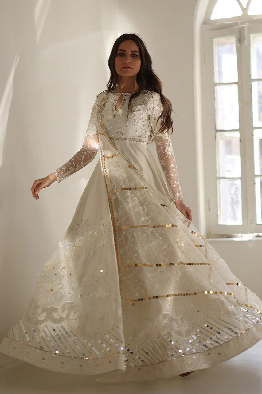 Syra - Image 7