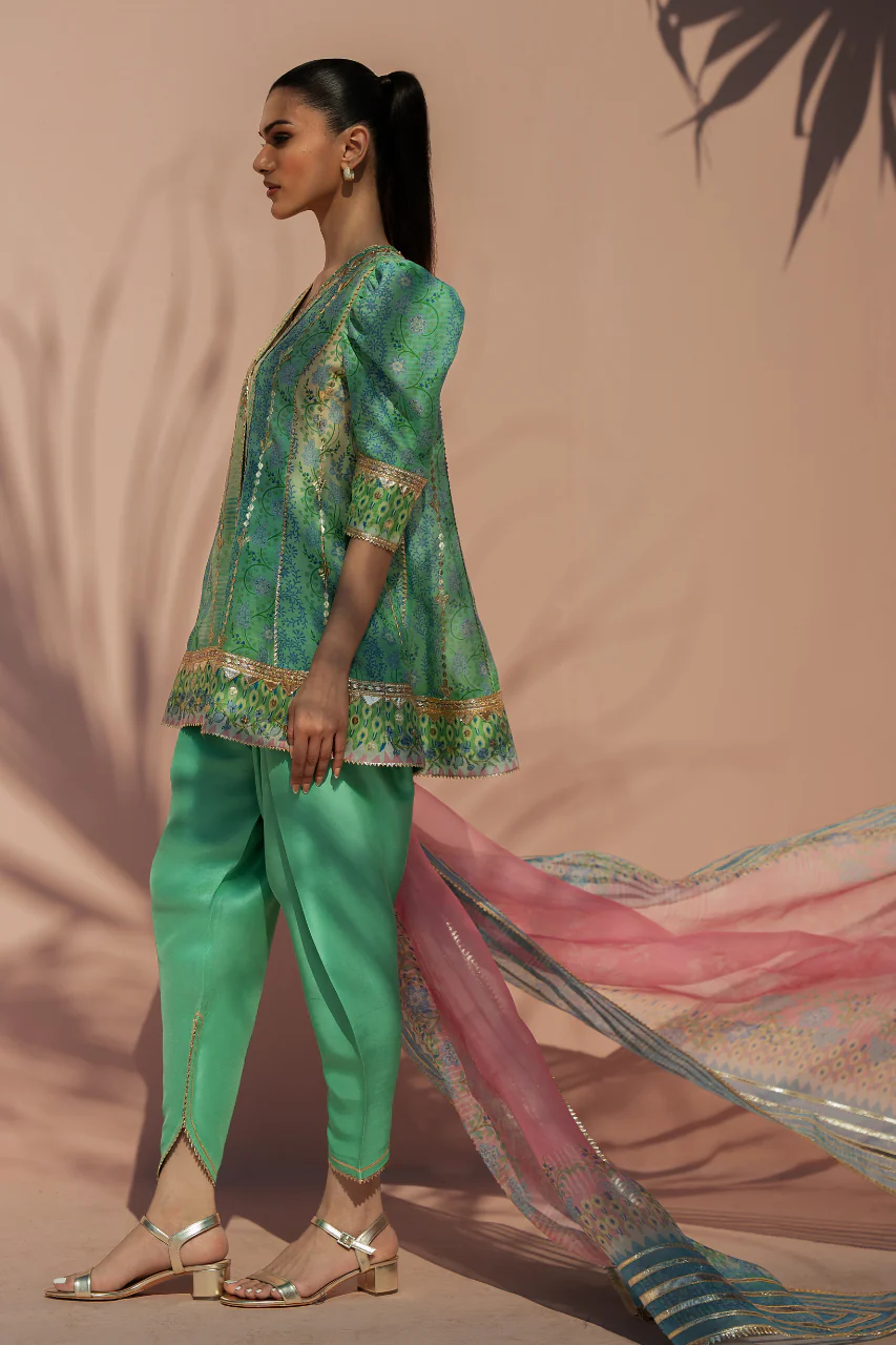 Zenia - Image 5